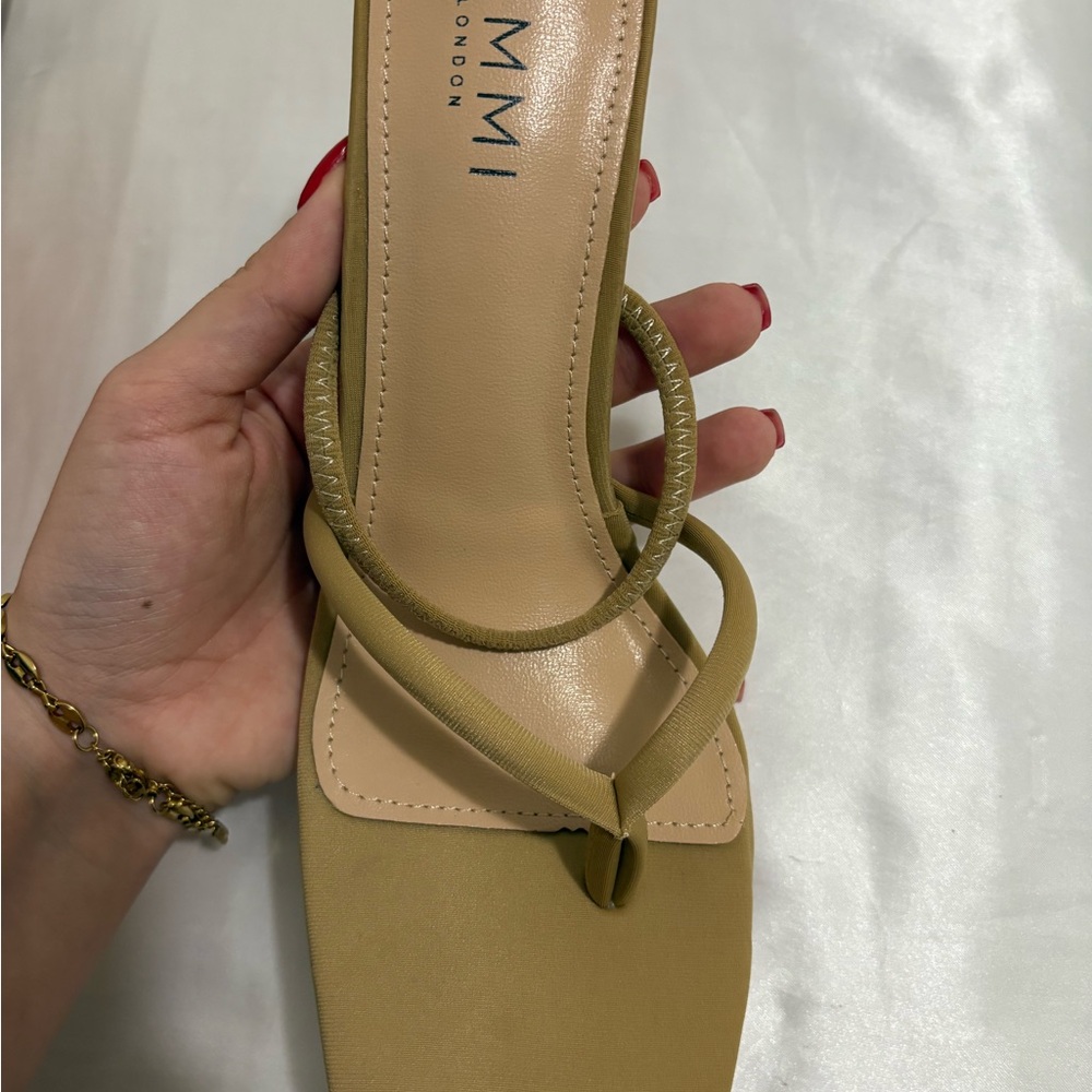 Perfect Sand Beige heels from SIMMI london